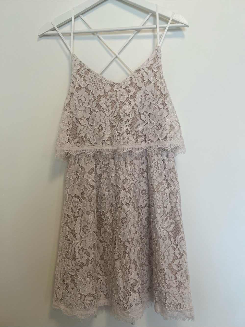 Sass Nude Floral Lace Popover Mini Dress Crisscross Back Straps Size 8